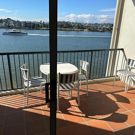 Goldsborough Place Apartments Μπρίσμπεϊν Εξωτερικό φωτογραφία