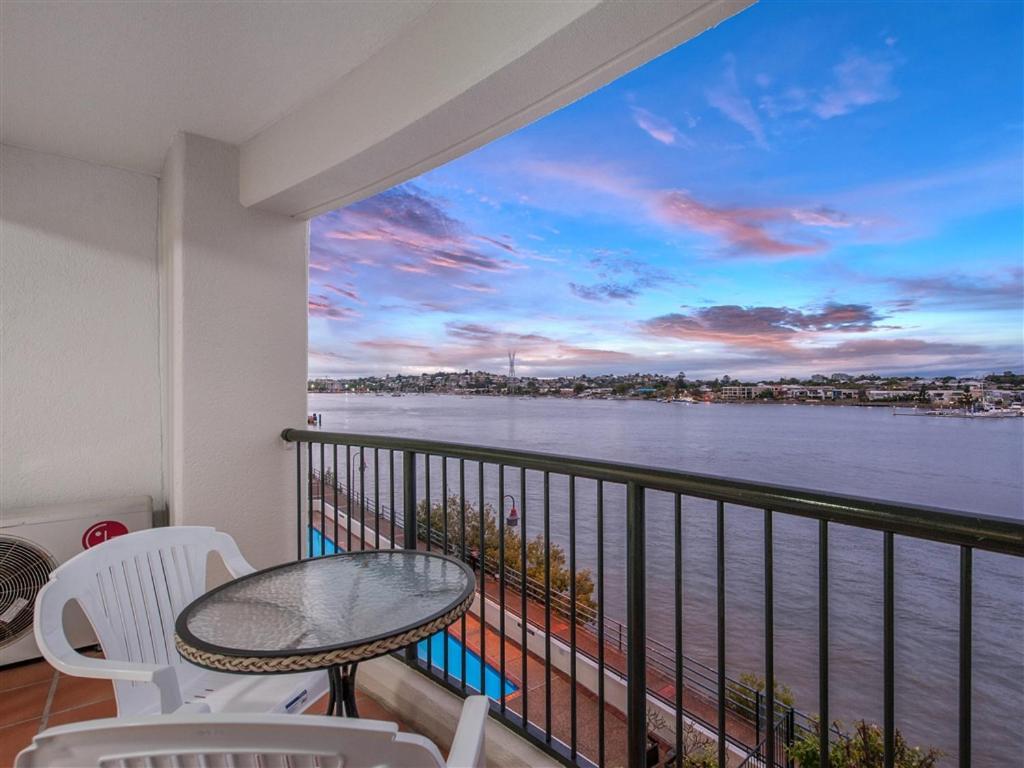 Goldsborough Place Apartments Μπρίσμπεϊν Εξωτερικό φωτογραφία