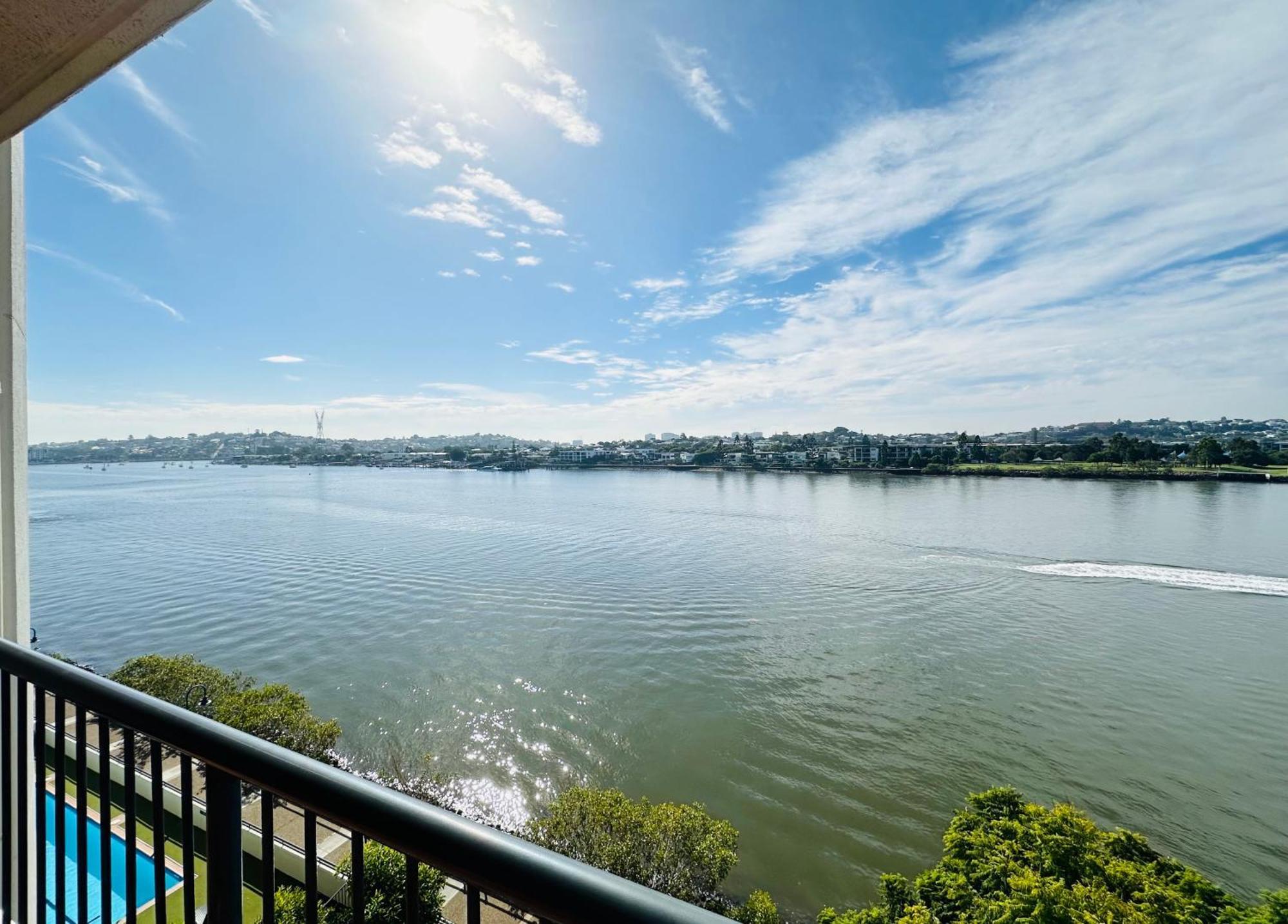 Goldsborough Place Apartments Μπρίσμπεϊν Εξωτερικό φωτογραφία